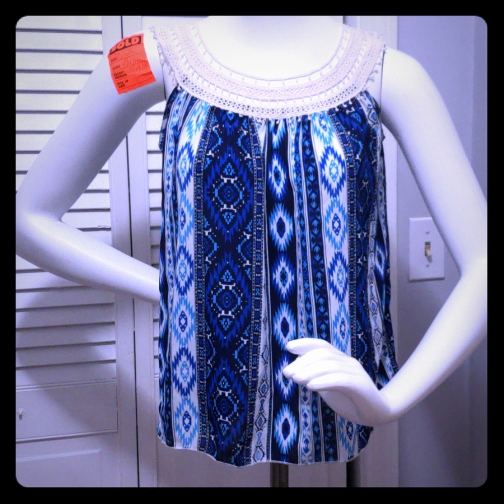 Between  girls top